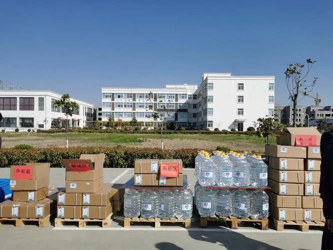 博凯药业在郑州中牟博凯园区举行消杀产品捐赠仪式